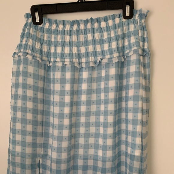 TOPSHOP Gingham Smocked Tiered Midi Skirt - Picture 5 of 8